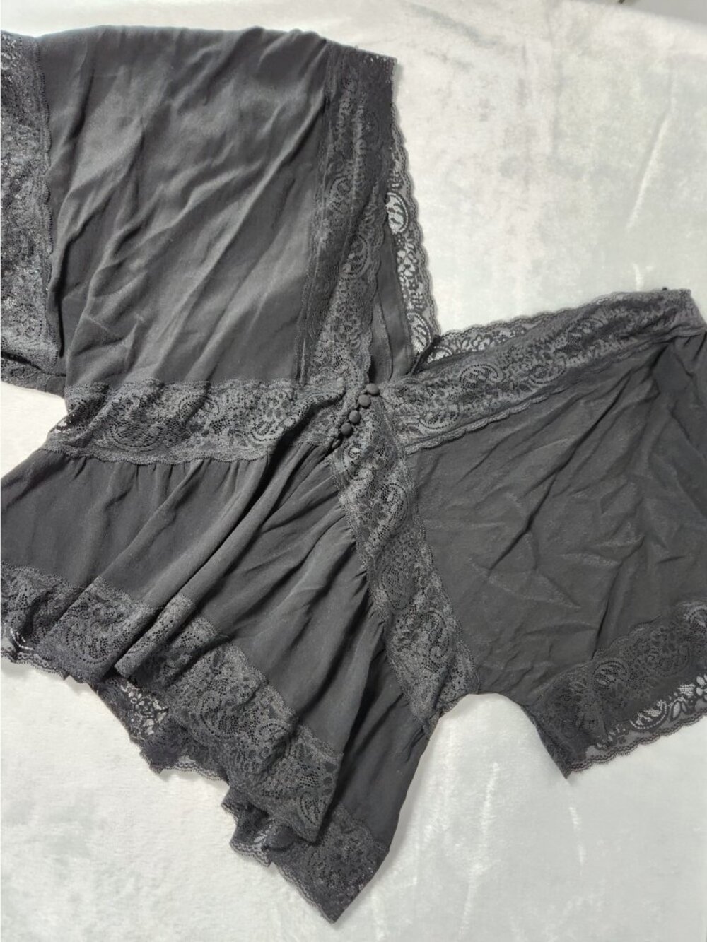 Forever 21 Plus Lacy Low V-Neck Top Wide Sleeve Top - Black - Size 3X